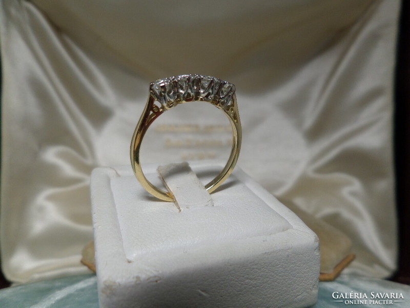 English gold ring with 4 diamonds 18k