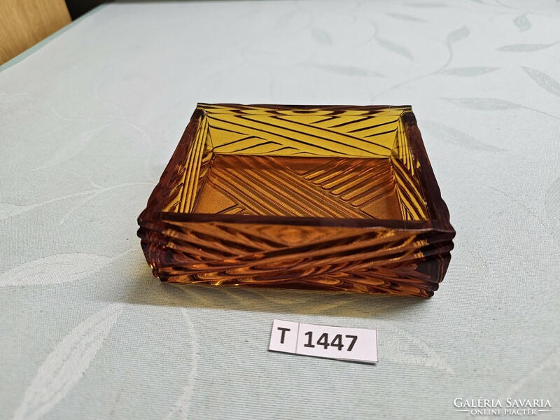 T1447 retro brown glass ashtray / bowl 9x11 cm