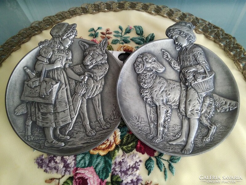 Wmf pewter wall plates with fairy figures, marked on the back with model number!