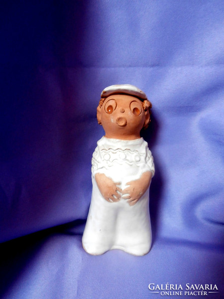 Ask - Antalfiné Sainte Katalin - charming little boy ceramics - art&decoration