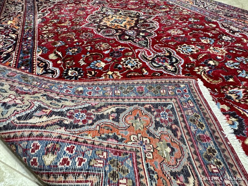 Iran meshed Persian carpet 285x197cm
