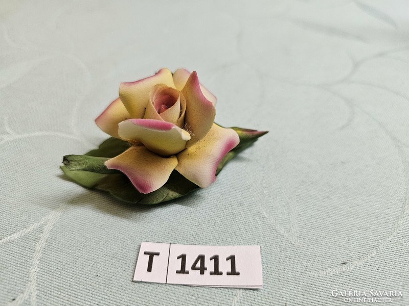 T1411 capodimonte ceramic rose 8 cm