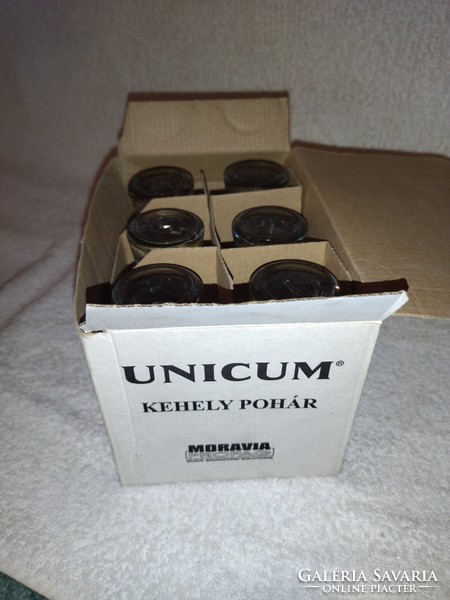 Új dobozban Gyönyörű 6 darabos Unicum Kehely pohár