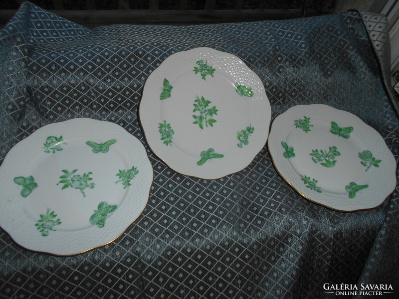 3 Pcs (7000 ft/pc) green Herend plate from Victoria pattern - the price applies to 3 pcs