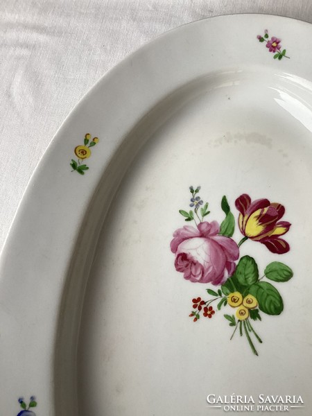 Alt Wien hand-painted porcelain pie plate from 1848.
