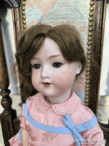 Antique porcelain doll with biscuit head, articulated body and marked head. Video !!