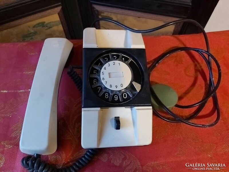Retro vintage ritka tárcsás  telefonkészülék   Telkom RTW Bratek A-271