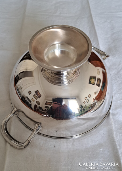 Wonderful silver-plated lidded bowl / soup etc