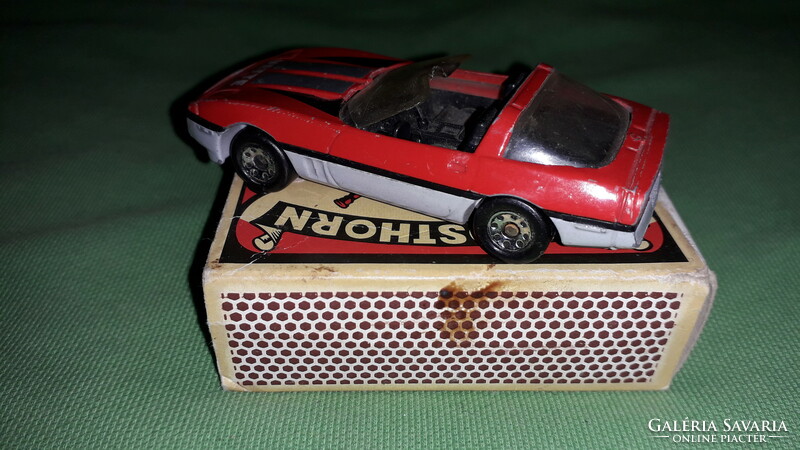 1983. Matchbox - Macau - 1984. Corvette - 1: 64 scale metal car as shown in the pictures