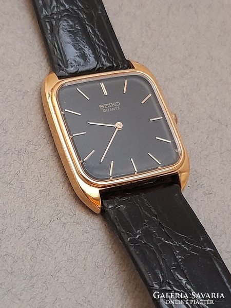 Seiko 7800-5369 wristwatch with leather strap