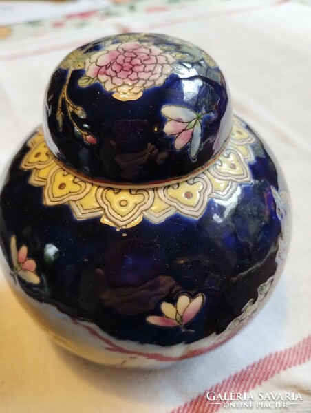 Chinese porcelain ornament