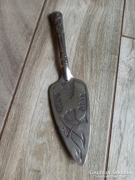 Fabulous old silver-plated cake shovel (25.8x6 cm)