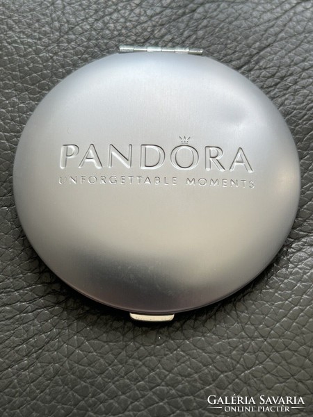 Pandora ezüst szinű kompakt tükör  Új dobozos
