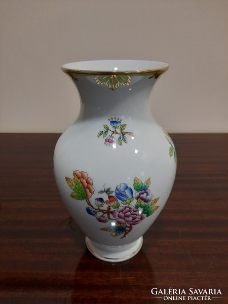 Herendi Viktória mintás porcelán váza VBO