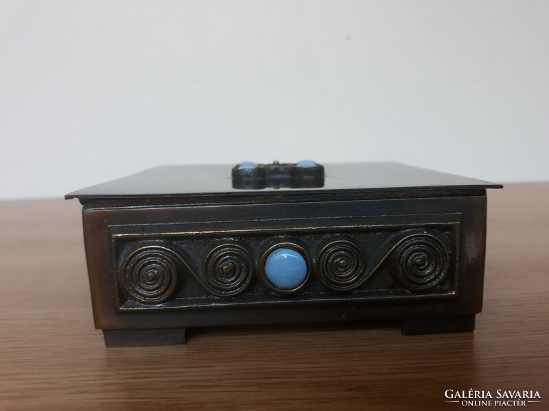 Retro bronze applied art jewelry box, gift box