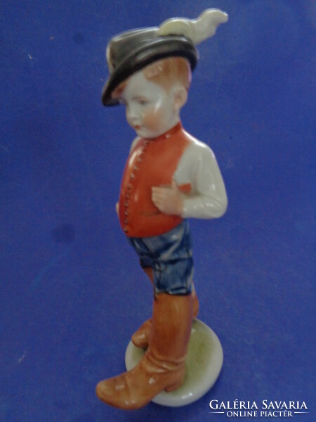 Flawless Herend figure from 1942