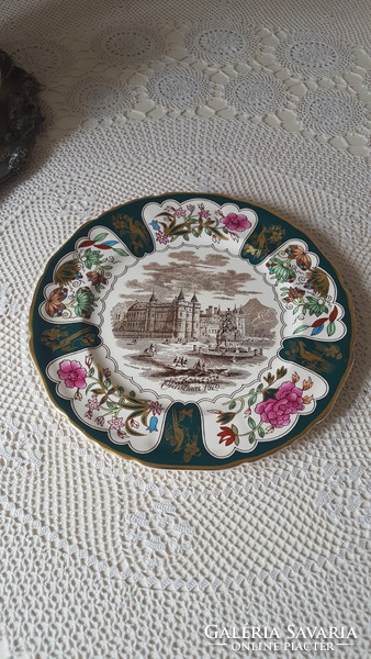 English mason's 1976 Christmas porcelain decorative plate with 