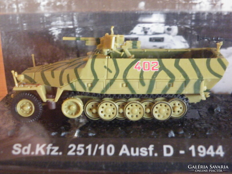 Amercom (Hanomag cég tervezte) német féllánctalpas modell: Sd.Kfz. 251/10 Ausf. D - 1944 -