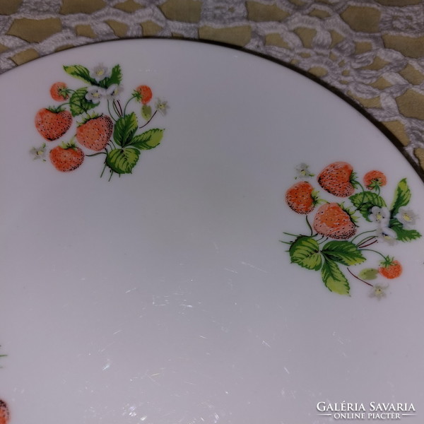 Strawberry, strawberry, fruit, porcelain cake plate, witeg stone cartilage - porcelain