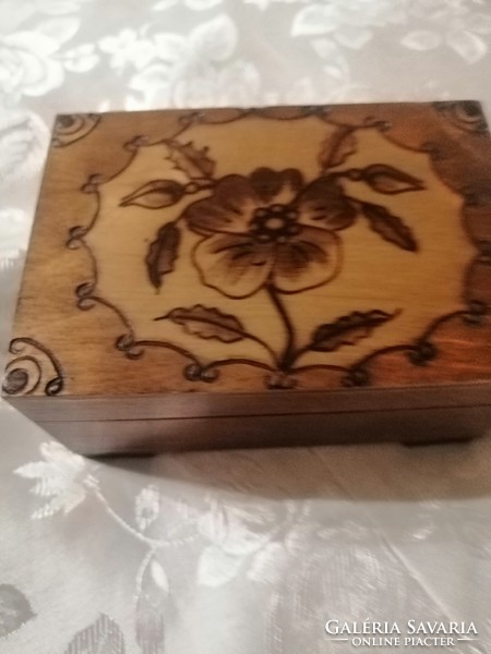 Wonderful wooden box