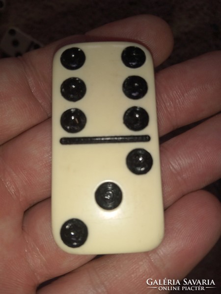In a classic domino box