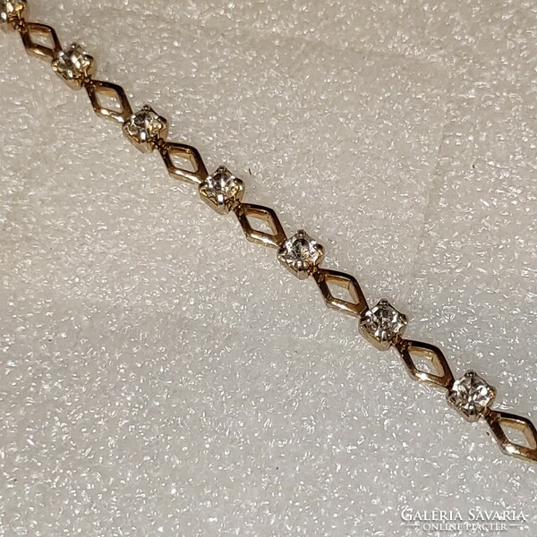 Nice metal bracelet with crystals 19cm