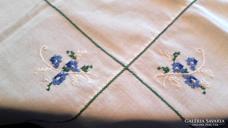 Rose forget-me-not cross-stitched vintage embroidered tablecloth 130x130 -art&decoration