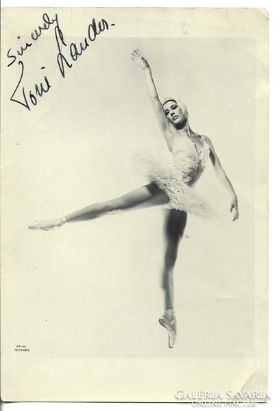 Toni Lander világhírű dán táncosnő, balerina. Autográf, sajátkezű aláírása fotólapon
