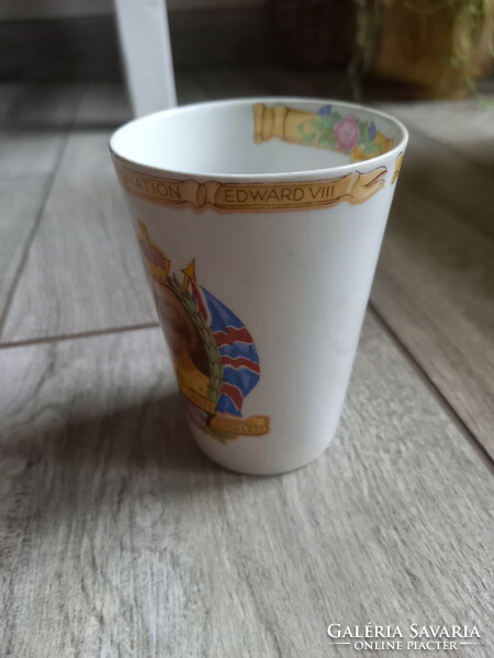 Special Old Porcelain British Coronation Commemorative Cup (1936)