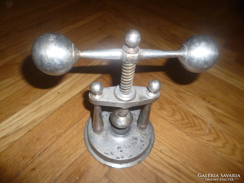 Antique iron table nutcracker