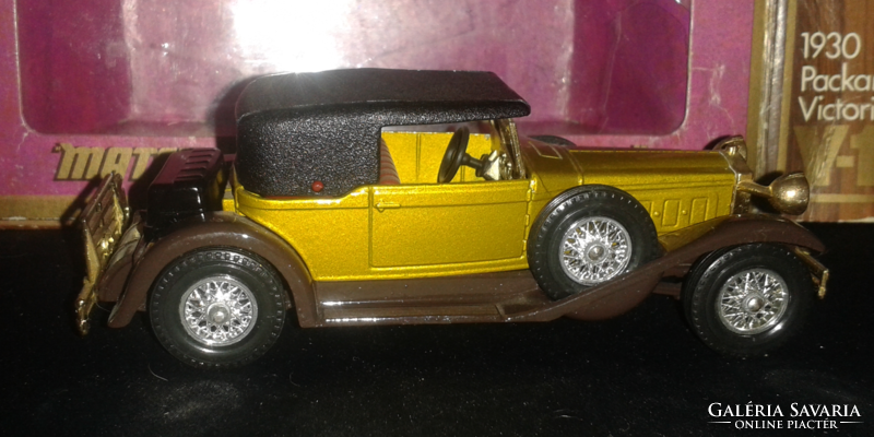 Matchbox y-15 1930 Packard Victoria - made in England (1973) - in box