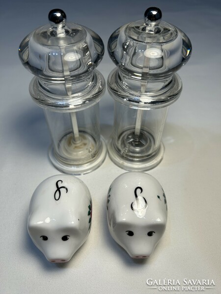 2 salt and pepper graters + porcelain table salt and pepper holder two in one