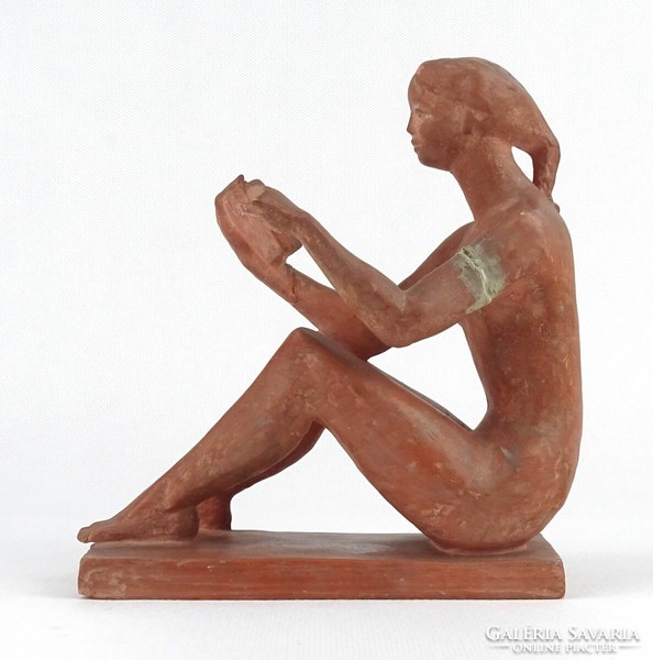 1Q530 Kovács J. : Terrakotta ülő nő szobor 16 cm
