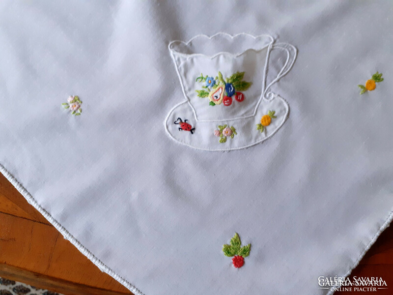 Special tablecloth. 86X88 cm