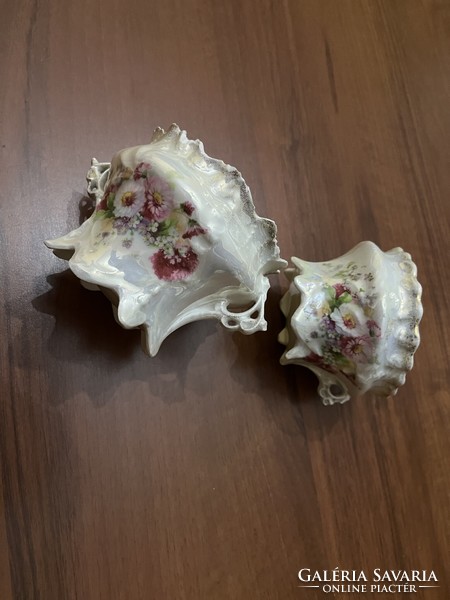 Bonbonnieres with seashell gloss