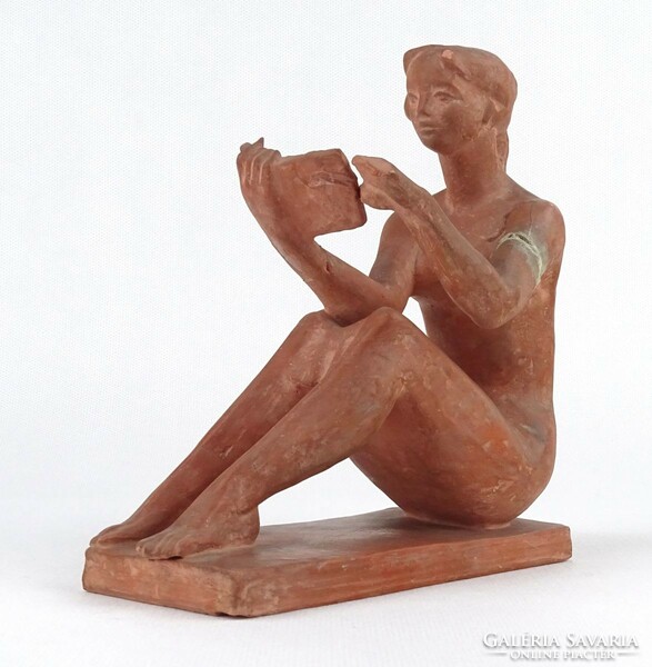 1Q530 Kovács J. : Terrakotta ülő nő szobor 16 cm