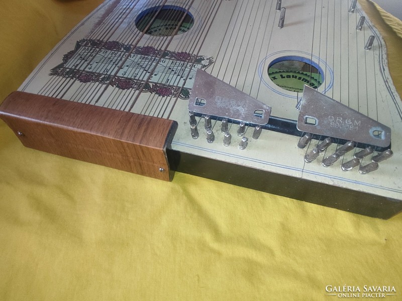 Old zither, harp stringed instrument