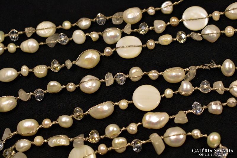 Nearly one and a half meter long necklaces made of real mother-of-pearl and mother-of-pearl cuts!