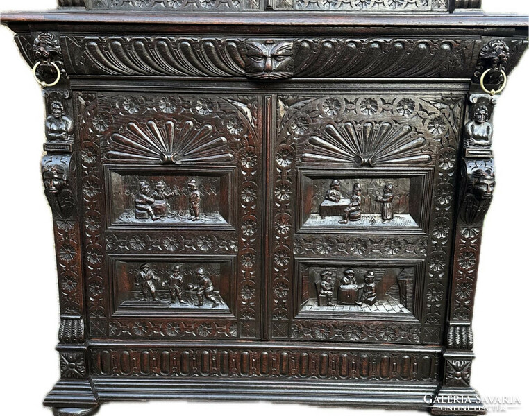 Neo-Renaissance cabinet or sideboard