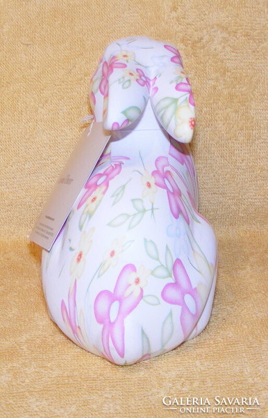 Virágos kerámia nyuszi figura húsvéti dekoráció