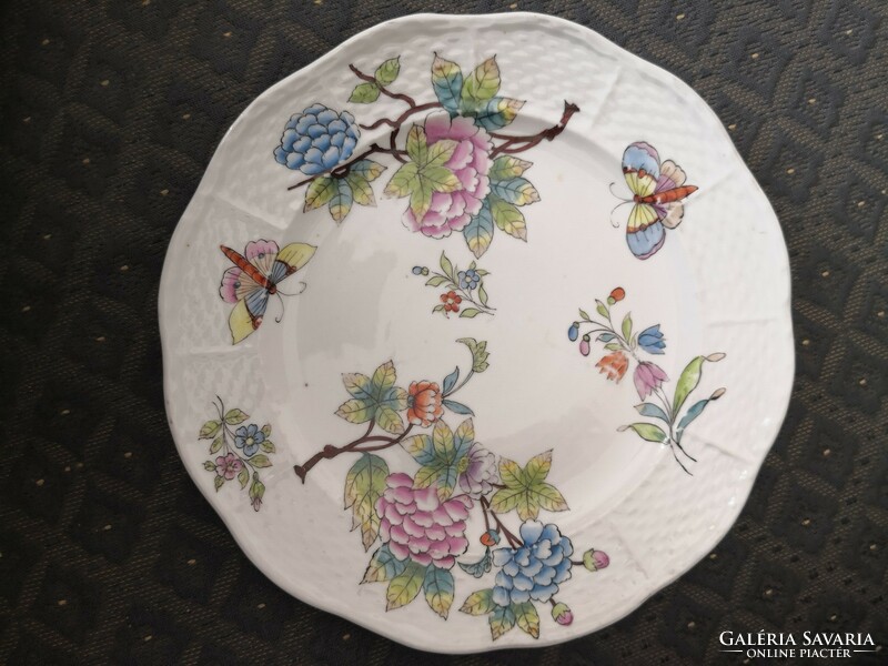 Antique Herend Victoria pattern plate, 1870s