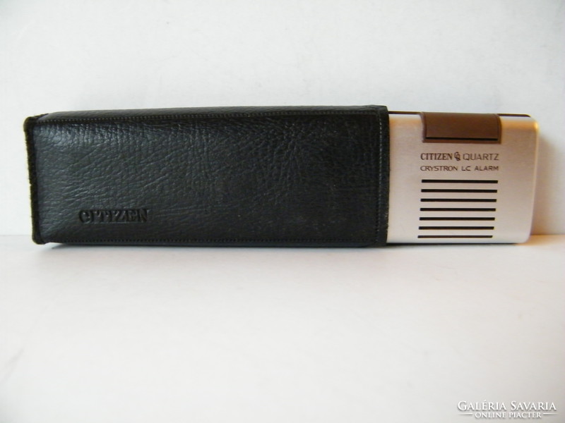 Citizen quartz crystron lc alarm japán asztali óra (1970)