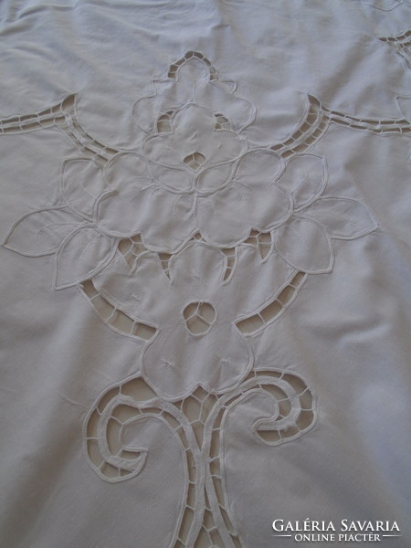 168 X 168 cm cotton, ribbon appliqué tablecloth, tablecloth.