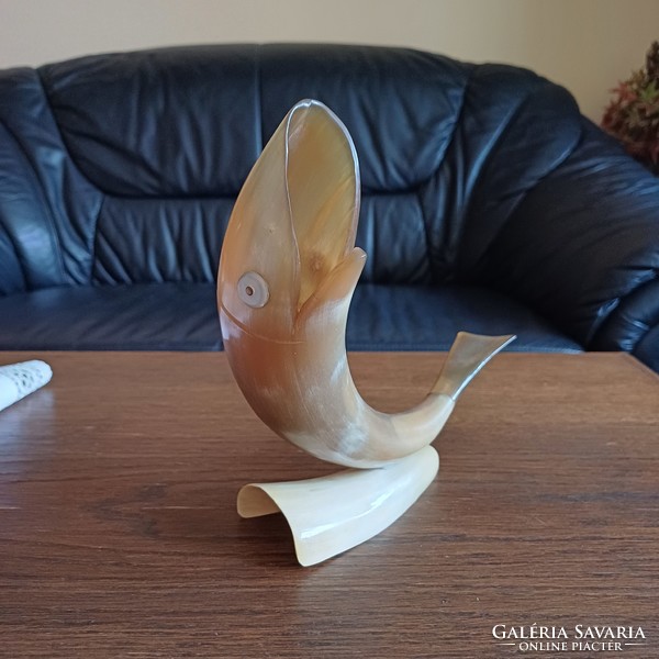 A fish made of horn, decorative object
