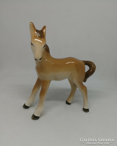 Granite porcelain horse, foal!