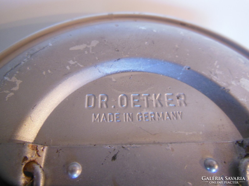 Pudding maker - dr. Oetker 18 x 14 cm + handle 3 cm - baking dish - Austrian - truly antique - flawless