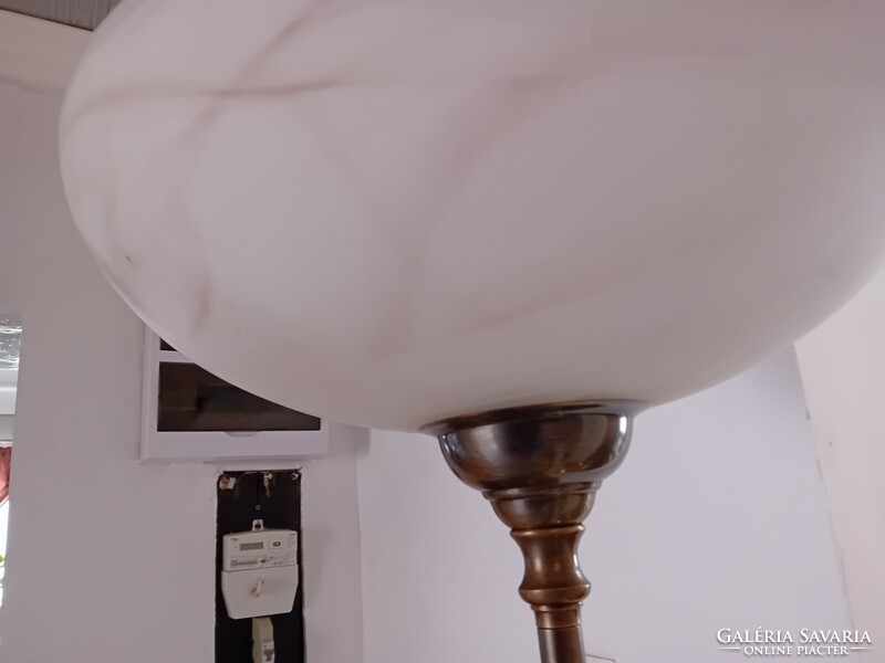Két lámpás állólámpa