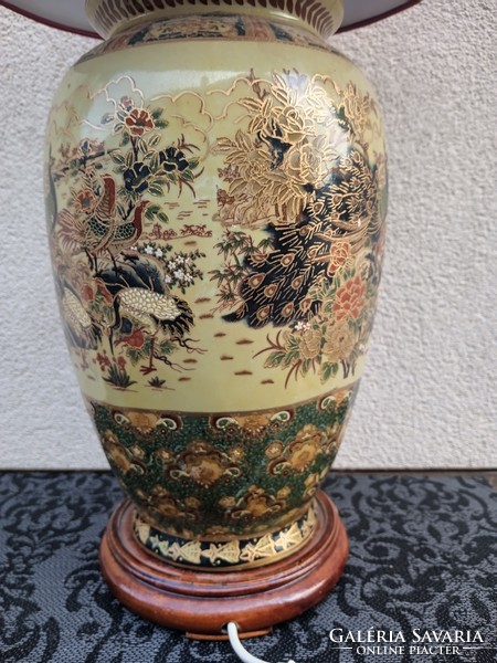Chinese porcelain table lamp negotiable.