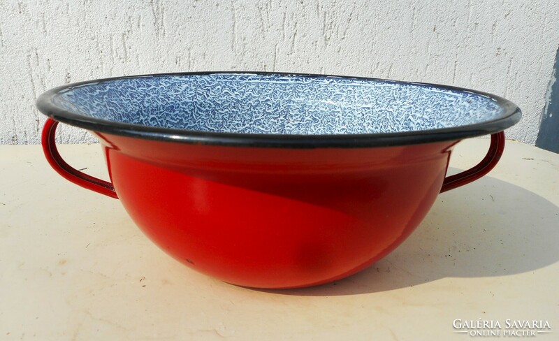 Enameled vajling with tabbed interior (furry back)