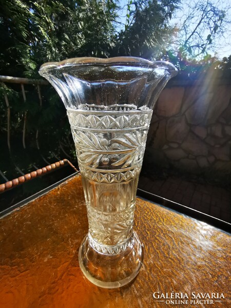 Old large glass vase, 25 cm